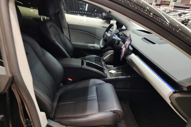 Used Zeekr 007 2024 Rear-Drive Enhanced Version 75 kWh