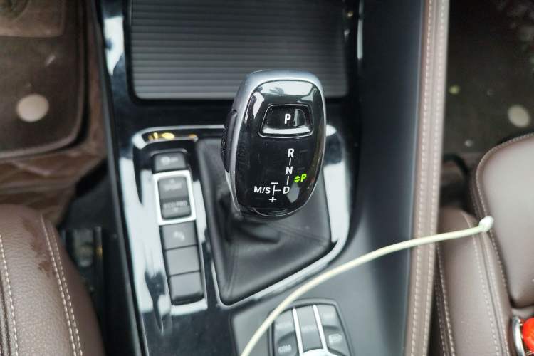 Used BMW X1 2021 sDrive20Li Premium Edition Gear Lever