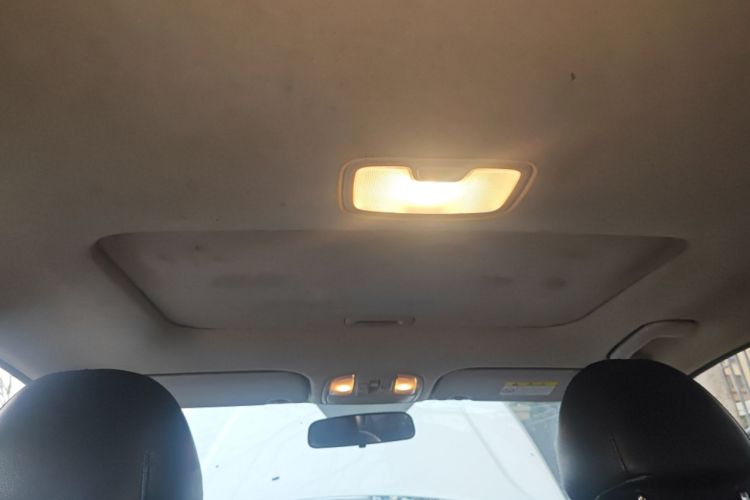 Used Kia Forte 2019 1.6L Automatic Fashion Edition China VI Standard Headliner