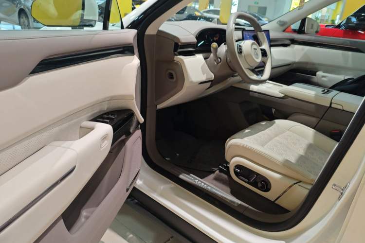 Used Zeekr 7X 2025 75 kWh Rear-Wheel Drive Intelligent Driving Version Driver Seat