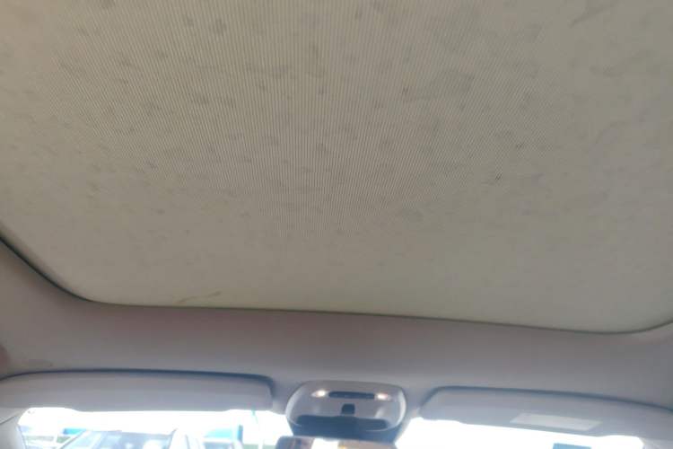 Used Volvo V40 2017 T3 Zhiyi Edition Headliner