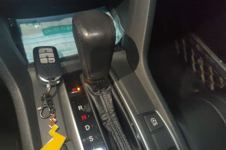 Used Honda Civic 2016 220TURBO CVT Prestige Edition
