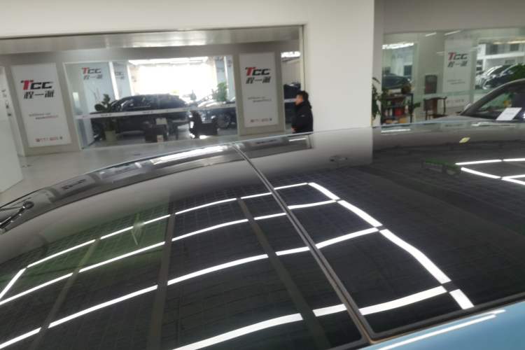 Used Li Auto L8 2024 Ultra Model
