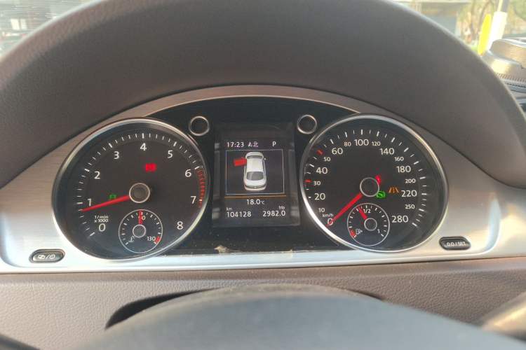 Used Volkswagen FAW-Volkswagen CC 2015 2.0 TSI Ultimate Model