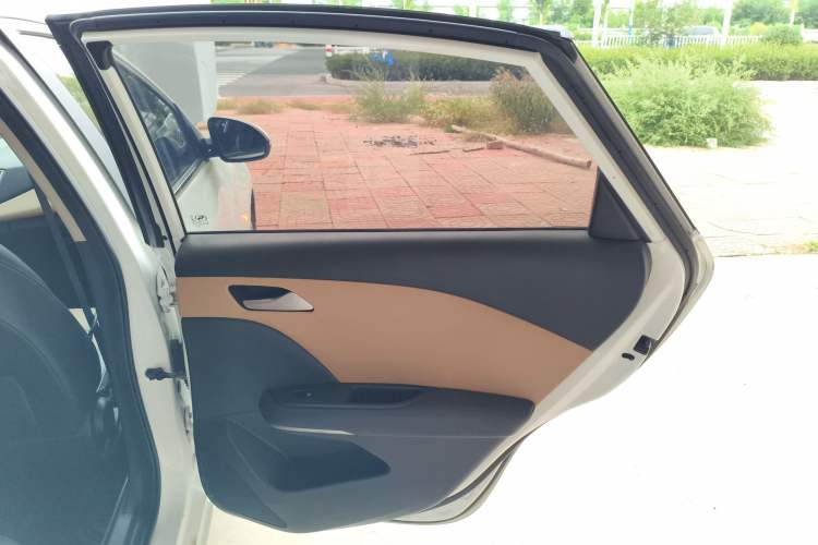 Used Chevrolet Monza 2020 320 Automatic Enjoyment Edition