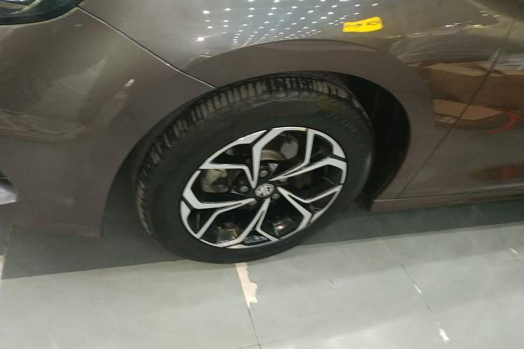 Used MG 5 2021 180 DVVT CVT Youth Luxury Edition