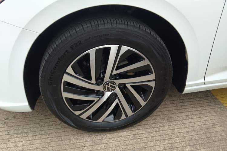 Used Volkswagen Lavida 2024 1.5L Automatic Starry Sky 5 Million Edition
