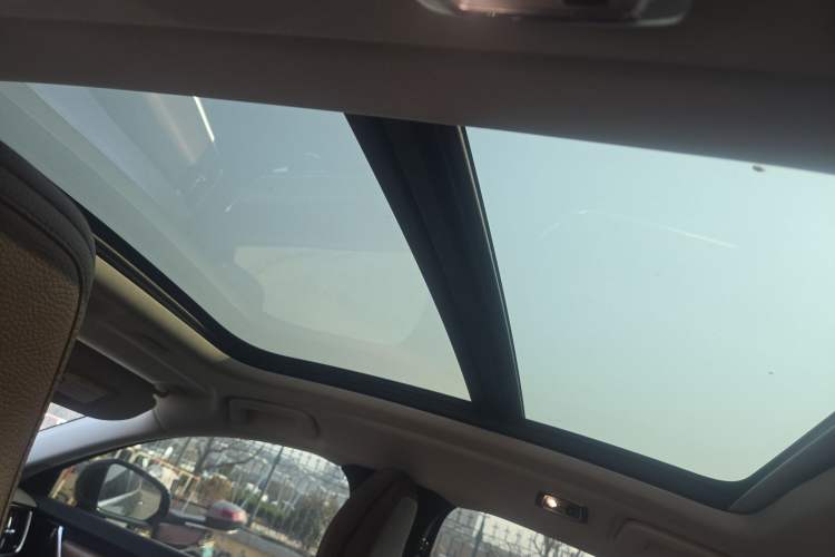 Used Volvo S90 2020 Facelifted T5 Zhiyi Luxury Edition
