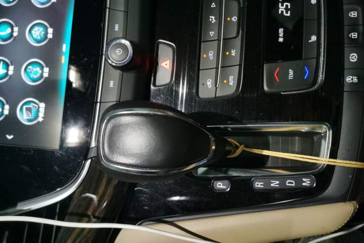 Used Buick GL8 2017 ES 28T Premium Version China V Standard