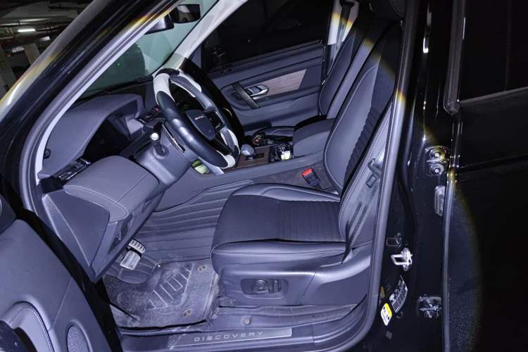 Used Land Rover Discovery Sport 2024 Performance Tech Edition Left Front Seat