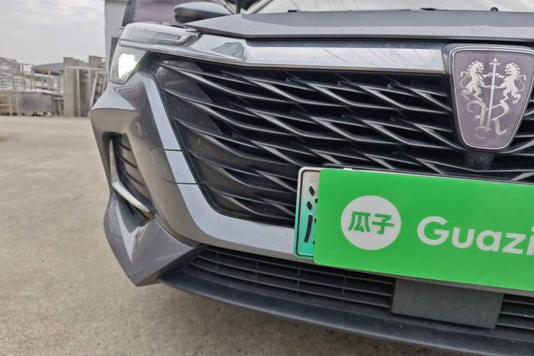 Used Roewe i6 MAX New Energy 2022 EV 500 Grand Touring Edition with Sunroof Right Front Headlight