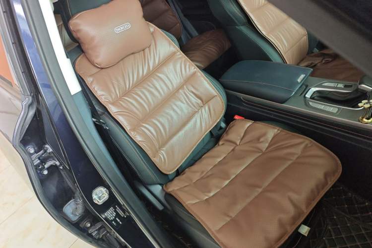 Used CHANGAN OSHAN X7 2020 1.5T Automatic Elite Edition Right Front Seat