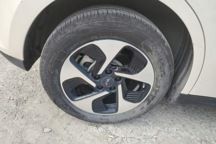 Used JAC Yiwei 3 2023 505km Pro