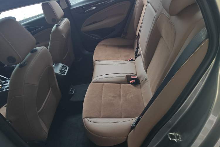 Used Buick Regal 2017 28T Luxury Edition
