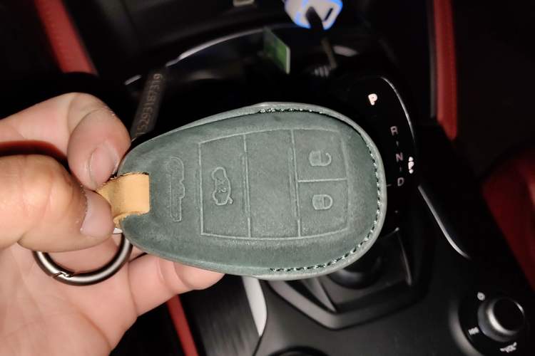 Used Alfa Romeo Stelvio 2017 2.0T 280HP Luxury Edition Vehicle Key