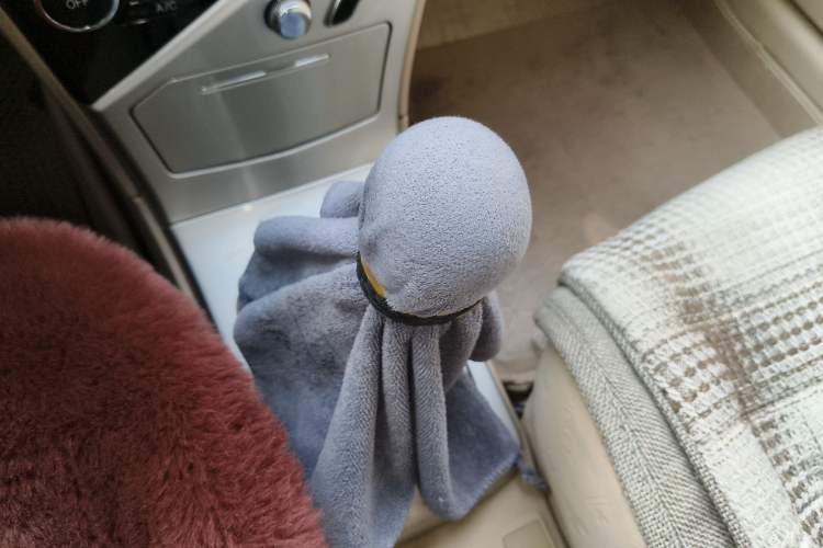 Used Great Wall C30 2013 1.5L Manual Comfort Model Gear Lever