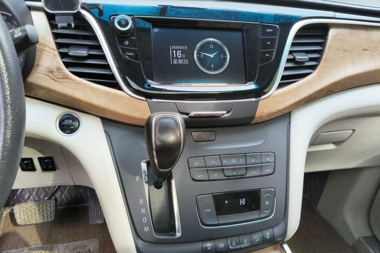 Used Buick GL8 2018 ES 28T Comfort Model China VI Standard
