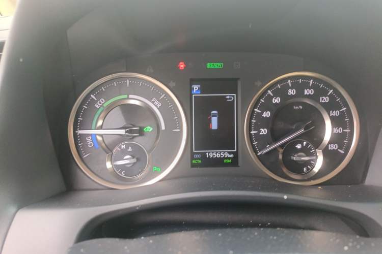 Used Toyota Alphard 2019 Dual-Engine 2.5L Luxury Edition