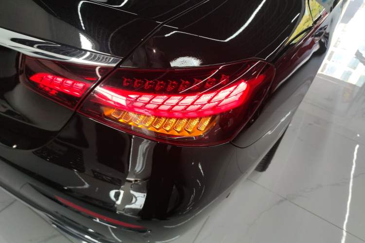 Used Mercedes-Benz E-Class 2022 E 260 L
