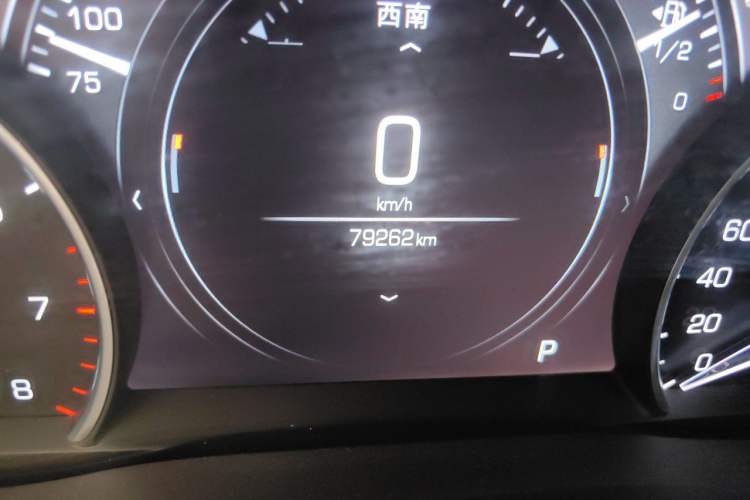Used Cadillac XT5 2018 25T Luxury Model