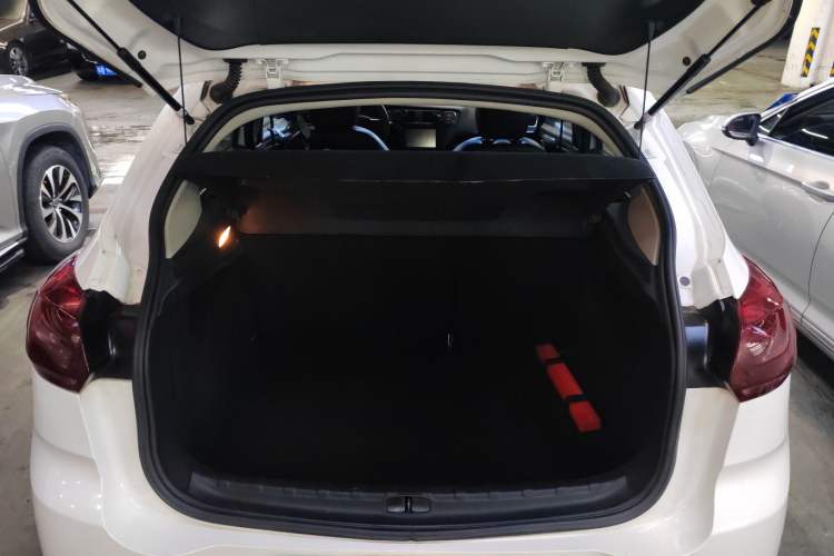 Used Citroen C3-XR 2015 1.6L Automatic Pioneer Model
