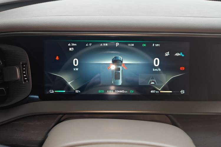 Used Denza D9 2022 DM-i 970 Four-Wheel Drive Prestige Model
