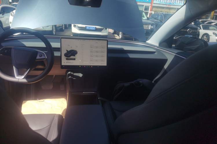 Used Tesla Model 3 2023 Rear-Wheel-Drive Version