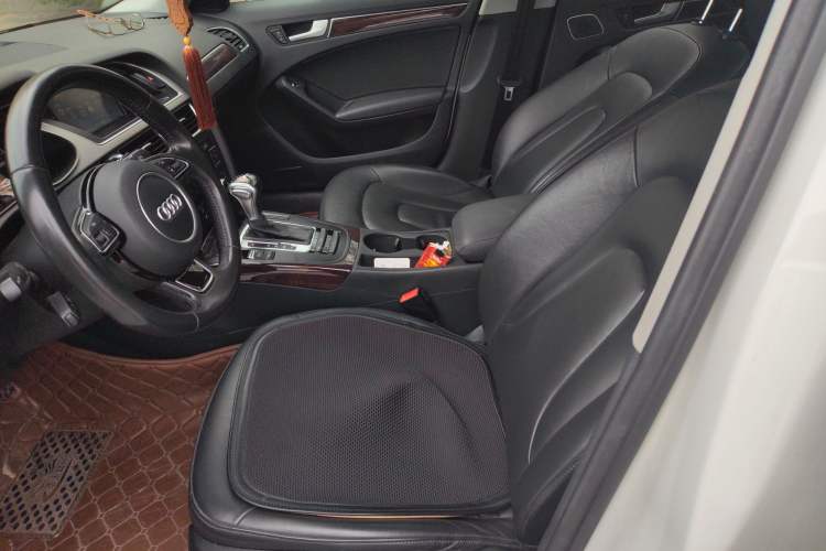 Used Audi A4L 2015 35 TFSI Automatic Comfort Model Left Front Seat