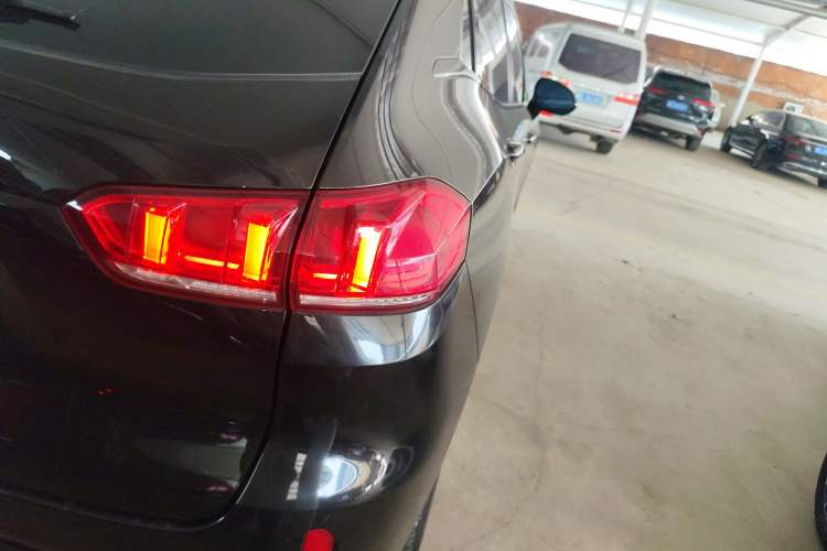 Used Wey VV5 2017 2.0T Flagship Edition