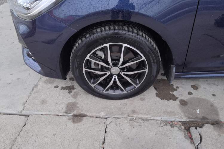 Used BYD Song MAX 2017 1.5T Automatic Smart Connect Luxury 7-Seater
