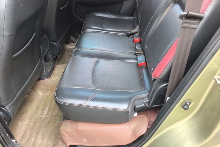 Used HYOSOW S3 2015 1.8L Prestige Version China V Emission Standard Left Rear Seat