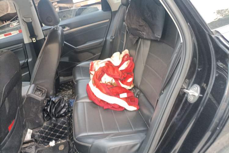 Used Volkswagen Lavida 2019 1.5L Automatic Comfort Edition China VI Standard Left Rear Seat