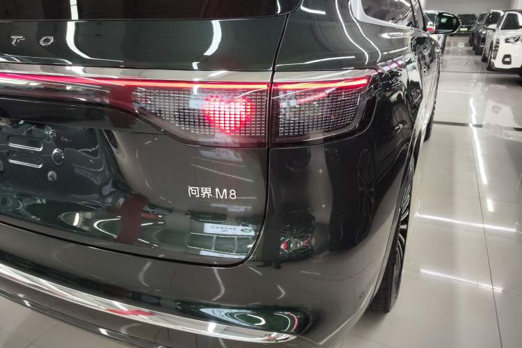 Used Hima AITO M8 2025 Extended-Range Ultra Version 53.4 kWh 6-Seater Edition Right Rear Taillight