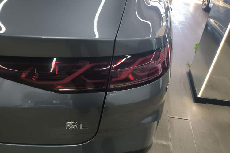 Used BYD Qin L 2024 DM-i 120KM Beyond Model
