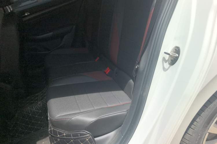 Used Volkswagen Bora 2020 1.5L Automatic Elite Version Left Rear Seat