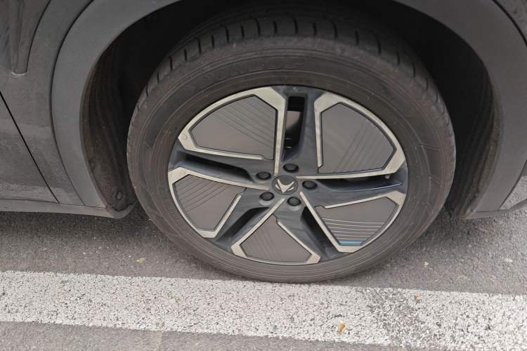 Used ARCFOX Alpha S6 2025 735MAX 175kW