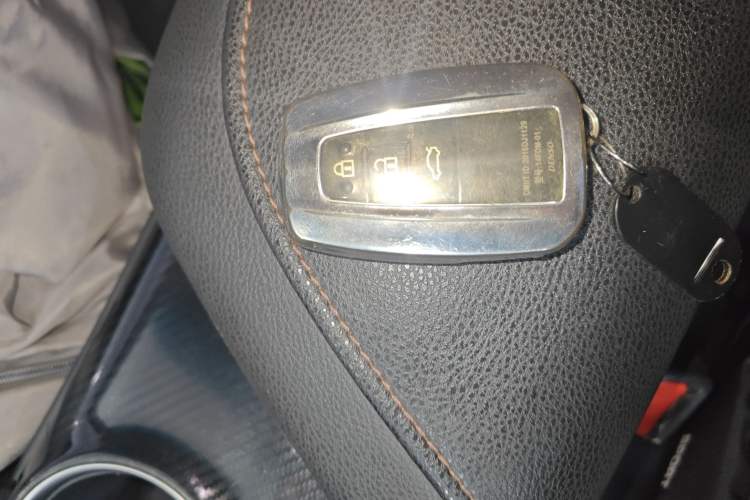 Used Toyota Camry 2021 2.5G Luxury Edition