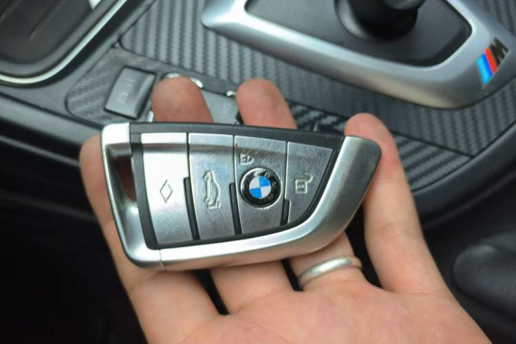 Used BMW 3 Series 2013 320Li Fashion Model Vehicle Key