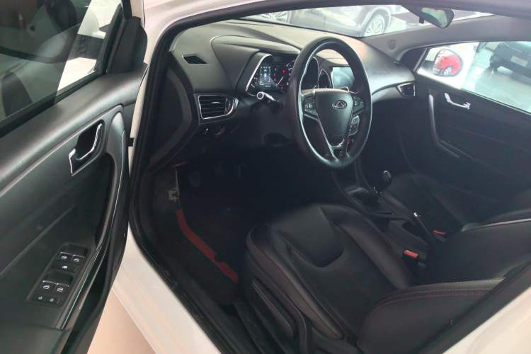 Used Chery Arrizo 5 2017 1.5L Manual Lingchao Edition Driver Seat