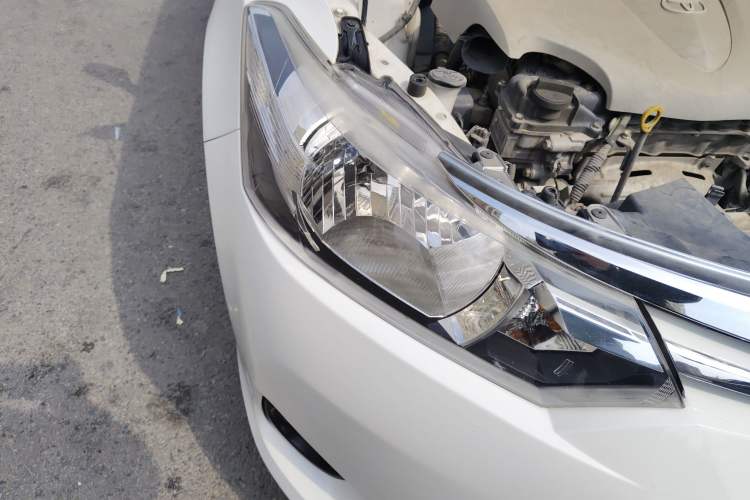 Used Toyota Vios 2014 1.5L Automatic ZhiZhen Edition Right Front Headlight