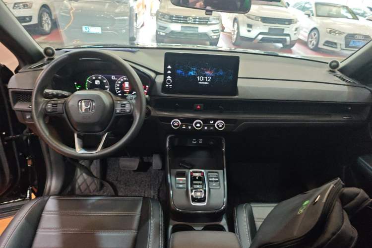 Used Honda CR-V 2023 2.0L eHEV Two-Wheel Drive Smart Edition