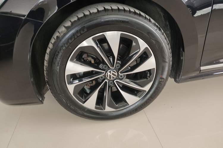 Used Volkswagen Passat 2022 330TSI Starry Elite Edition Left Front Wheel Hub