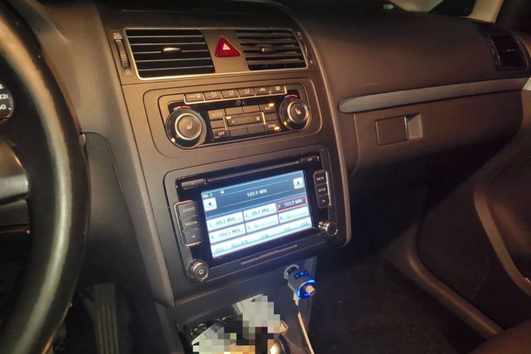 Used Volkswagen Touran 2015 1.4T DSG Luxury Edition 5-Seater
