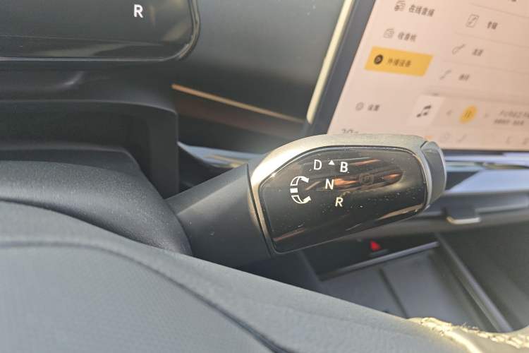 Used Volkswagen ID.UNYX 2024 Pro Long-Range Version