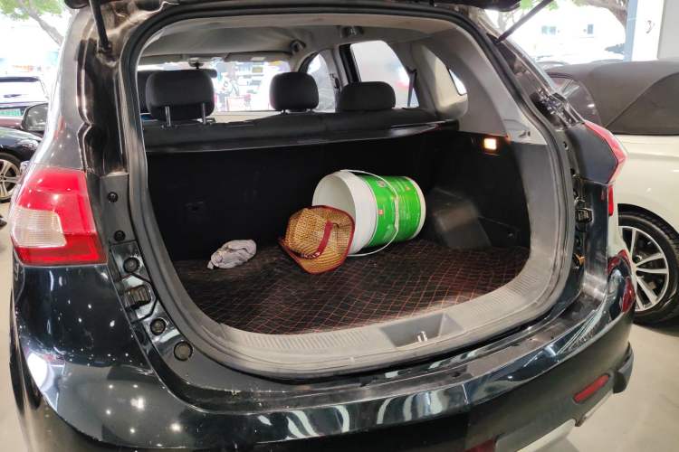 Used BAIC Senova X65 2015 2.0T manual Comfort trim level
