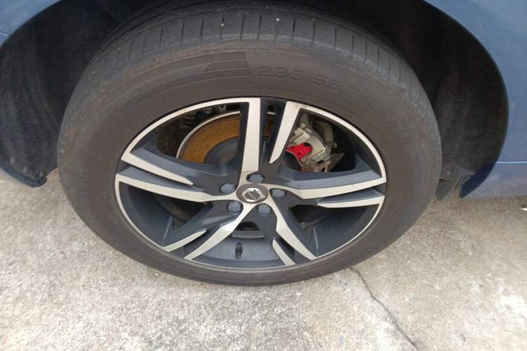 Used Volvo XC60 2018 T5 4x4 Zhiya Sport Edition