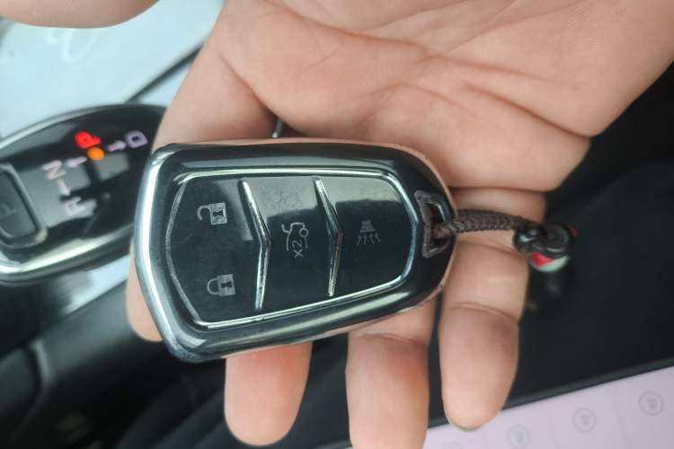 Used Cadillac XT5 2018 28E Four-Wheel Drive Tech Version
