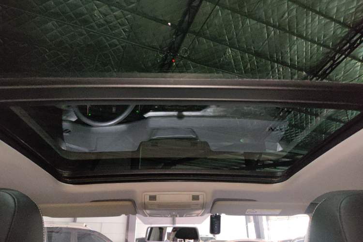 Used Volkswagen Tacqua 2020 1.5L Automatic Yue
