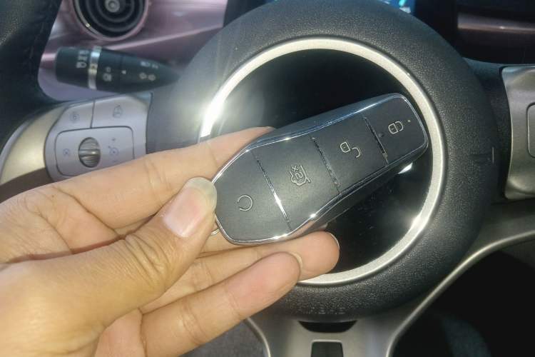 Used BYD Dolphin 2023 420 km Fashion Edition Interior 1