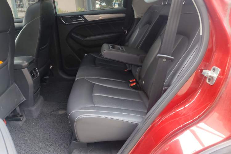 Used Roewe RX5 2016 20T Two-Wheel Drive Automatic Flagship Edition
